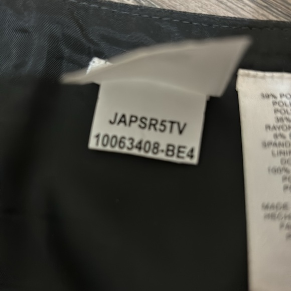 Evan Picone Ruffle Flared Skirt - Picture 5 of 7